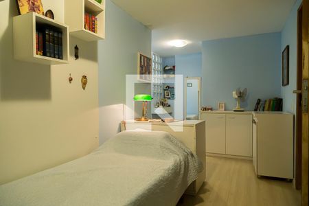 Casa à venda com 350m², 5 quartos e 4 vagasSuíte 4