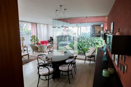 Casa à venda com 350m², 5 quartos e 4 vagasVista da Cozinha