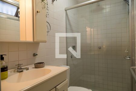 Casa à venda com 350m², 5 quartos e 4 vagasBanheiro da Suíte 1