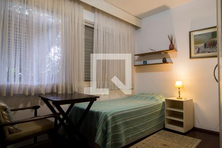 Casa à venda com 350m², 5 quartos e 4 vagasSuíte 1