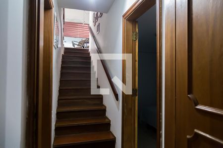 Casa à venda com 350m², 5 quartos e 4 vagasCorredor 2