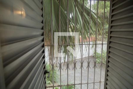 Casa à venda com 350m², 5 quartos e 4 vagasVista da Suíte 2