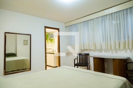 Casa à venda com 350m², 5 quartos e 4 vagasSuíte 5