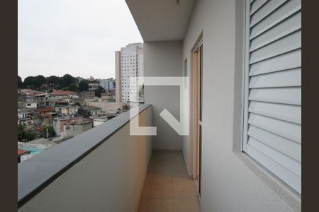 Varanda Sala de casa para alugar com 2 quartos, 60m² em Jardim Almanara, São Paulo