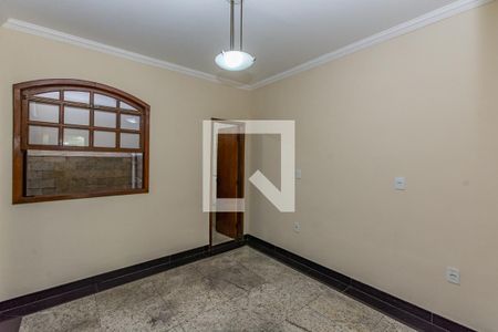 Sala 2 de casa de condomínio para alugar com 3 quartos, 80m² em Incofindência, Belo Horizonte