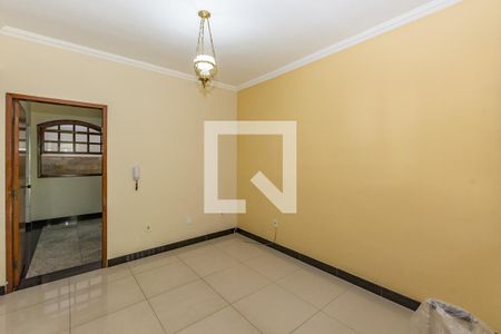 Sala 1 de casa de condomínio para alugar com 3 quartos, 80m² em Incofindência, Belo Horizonte