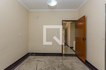Sala 2 de casa de condomínio à venda com 3 quartos, 80m² em Incofindência, Belo Horizonte