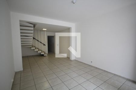 Sala de casa para alugar com 2 quartos, 200m² em Vila Mariana, São Paulo