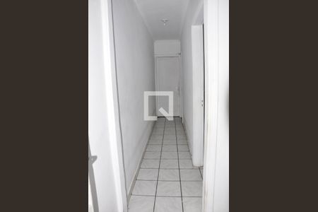 Casa à venda com 100m², 3 quartos e sem vagaCorredor