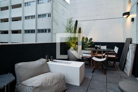 Varanda Sala de apartamento à venda com 1 quarto, 62m² em Bela Vista, São Paulo