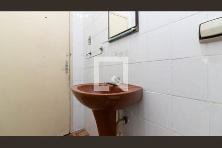 Banheiro de casa para alugar com 1 quarto, 180m² em Jardim Piratininga, São Paulo