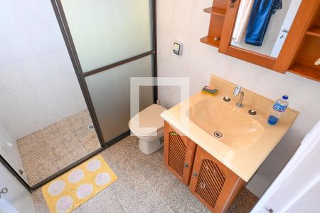 Casa à venda com 112m², 2 quartos e 2 vagasBanheiro