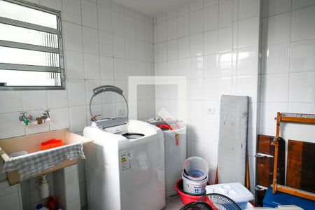 Casa à venda com 112m², 2 quartos e 2 vagasÁrea de Serviço