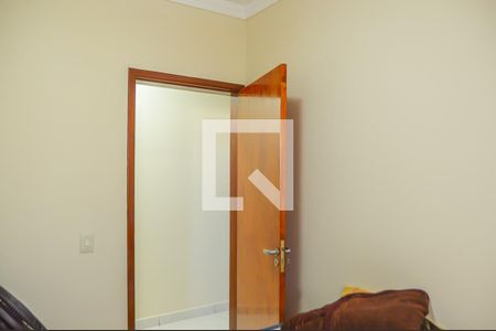 Casa à venda com 323m², 3 quartos e 4 vagas Casa à venda com 323m², 3 quartos e 4 vagasQuarto 1