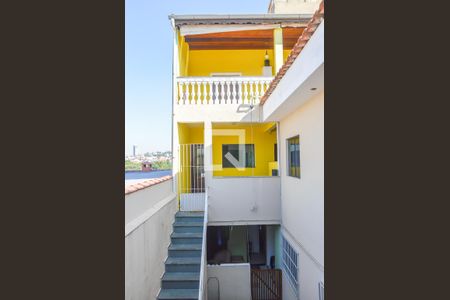 Casa à venda com 323m², 3 quartos e 4 vagas Casa à venda com 323m², 3 quartos e 4 vagasEdícula 2