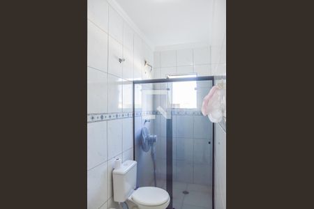 Casa à venda com 323m², 3 quartos e 4 vagas Casa à venda com 323m², 3 quartos e 4 vagasBanheiro