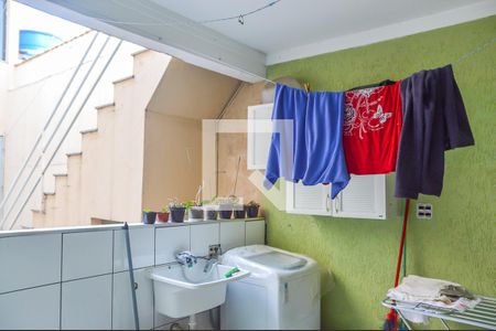 Casa à venda com 323m², 3 quartos e 4 vagas Casa à venda com 323m², 3 quartos e 4 vagasEdícula 3