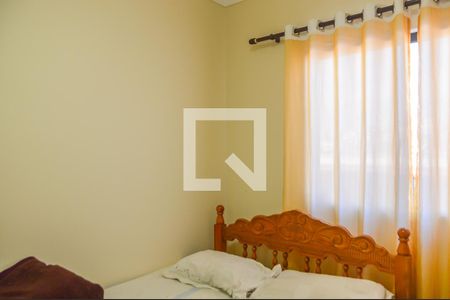 Casa à venda com 323m², 3 quartos e 4 vagas Casa à venda com 323m², 3 quartos e 4 vagasQuarto 1