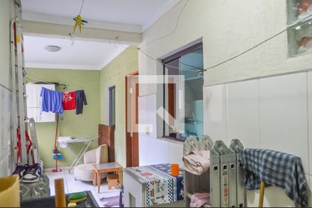 Casa à venda com 323m², 3 quartos e 4 vagas Casa à venda com 323m², 3 quartos e 4 vagasÁrea de Serviço 2