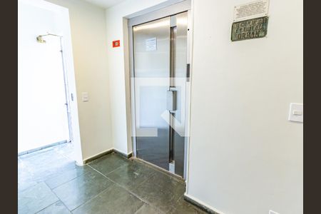 Apartamento para alugar com 77m², 2 quartos e 1 vagaÁrea comum