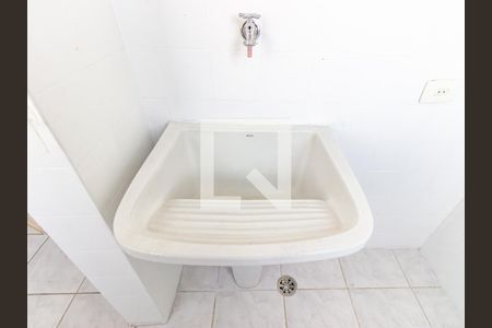 Apartamento para alugar com 77m², 2 quartos e 1 vagaÁrea de Serviço