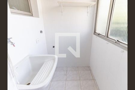 Apartamento para alugar com 77m², 2 quartos e 1 vagaÁrea de Serviço