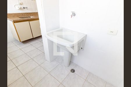 Apartamento para alugar com 77m², 2 quartos e 1 vagaÁrea de Serviço
