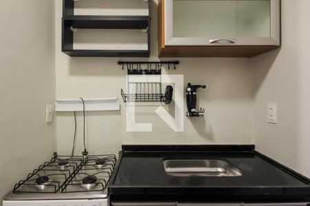 3 Cozinha de kitnet/studio para alugar com 1 quarto, 39m² em República, São Paulo