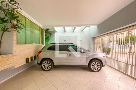 Casa à venda com 177m², 3 quartos e 3 vagasGaragem