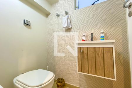 Casa à venda com 177m², 3 quartos e 3 vagasLavabo