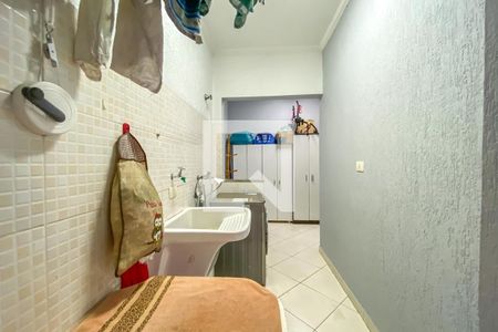 Casa à venda com 177m², 3 quartos e 3 vagasÁrea de Serviço