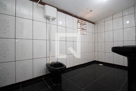Casa para alugar com 432m², 4 quartos e 1 vaga Casa para alugar com 432m², 4 quartos e 1 vagaBanheiro Social