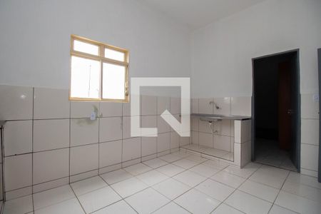 Casa para alugar com 432m², 4 quartos e 1 vaga Casa para alugar com 432m², 4 quartos e 1 vagaCozinha 1