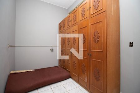 Casa para alugar com 432m², 4 quartos e 1 vaga Casa para alugar com 432m², 4 quartos e 1 vagaQuarto 4