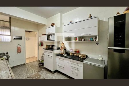 Apartamento à venda com 160m², 4 quartos e 1 vagaCozinha