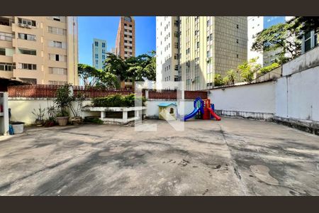 Apartamento à venda com 160m², 4 quartos e 1 vagaÁrea comum