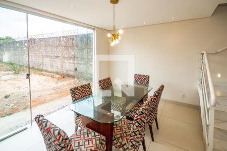 Sala de Jantar de casa para alugar com 3 quartos, 140m² em Garças, Belo Horizonte