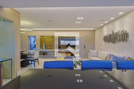 Sala de apartamento à venda com 4 quartos, 135m² em Nova Suíça, Belo Horizonte