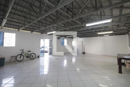 Apartamento para alugar com 42m², 2 quartos e 1 vaga Apartamento para alugar com 42m², 2 quartos e 1 vagaÁrea comum - Salão de festas