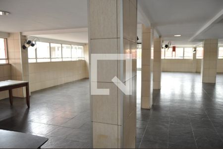 Apartamento para alugar com 55m², 2 quartos e 1 vagaÁrea comum