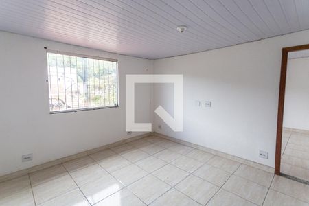 Sala 1 de casa para alugar com 2 quartos, 80m² em Santa Ines, Belo Horizonte