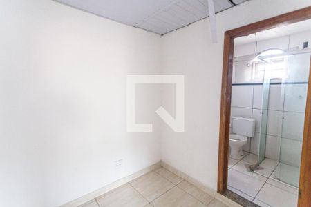 Sala 2 de casa para alugar com 2 quartos, 80m² em Santa Ines, Belo Horizonte