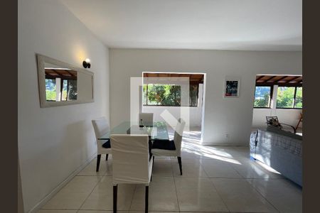 Sala de casa à venda com 4 quartos, 400m² em Laranjeiras, Rio de Janeiro