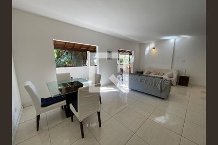 Sala de casa à venda com 4 quartos, 400m² em Laranjeiras, Rio de Janeiro