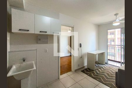 Sala e Cozinha de apartamento à venda com 1 quarto, 29m² em Vila Romana, São Paulo