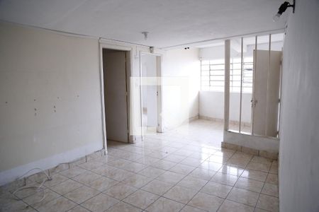 Sala de casa para alugar com 2 quartos, 60m² em Vila Albertina, São Paulo