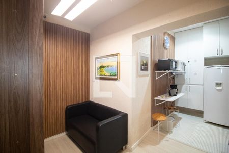 Sala de kitnet/studio para alugar com 1 quarto, 15m² em Copacabana, Rio de Janeiro