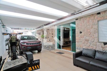 Casa à venda com 211m², 4 quartos e 2 vagasGaragem