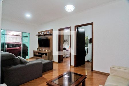 Sala de casa para alugar com 4 quartos, 211m² em Vila Arcadia, São Paulo