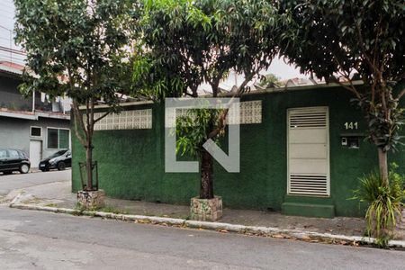 Casa à venda com 211m², 4 quartos e 2 vagasFachada